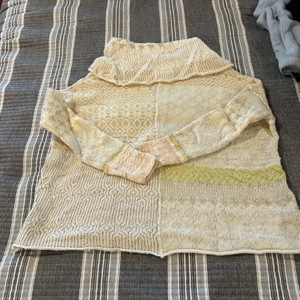 Free PeopleWomen's Cream and Yellow Lightweight Sweater Size XS - Picture 8 of 9